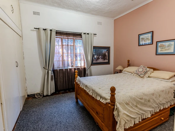 11 Bedroom House