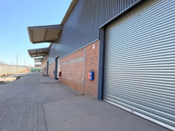 Warehouse & Factory