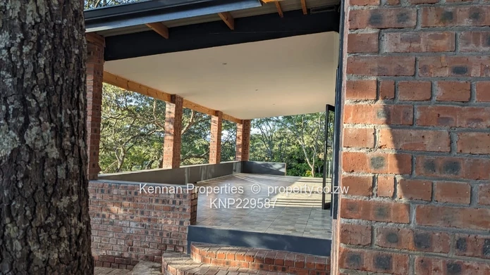 Charming modern 2 Bed/Bath Cottage Glen Lorne
