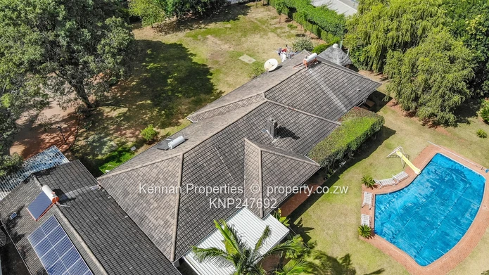 Four bedroom home in an excellent location with a cottage, pool and a good borehole (Sole Mandate)