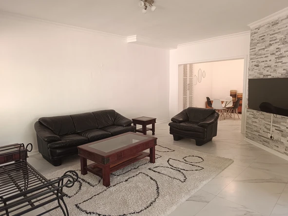 Immaculately finished 3 bedroomed Townhouse 