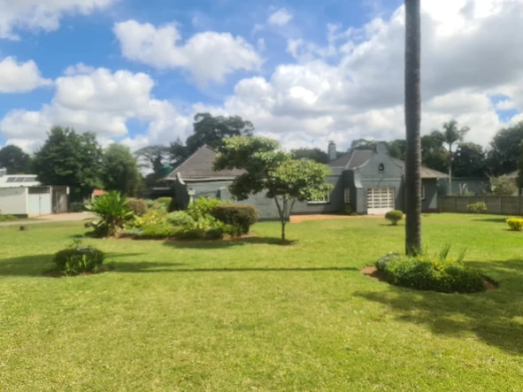 Developer's Dream in Highlands-Arcturus Road